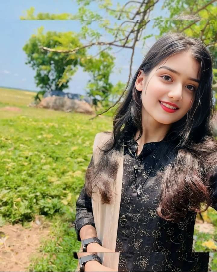 দুষ্ট মেয়েদের পিক