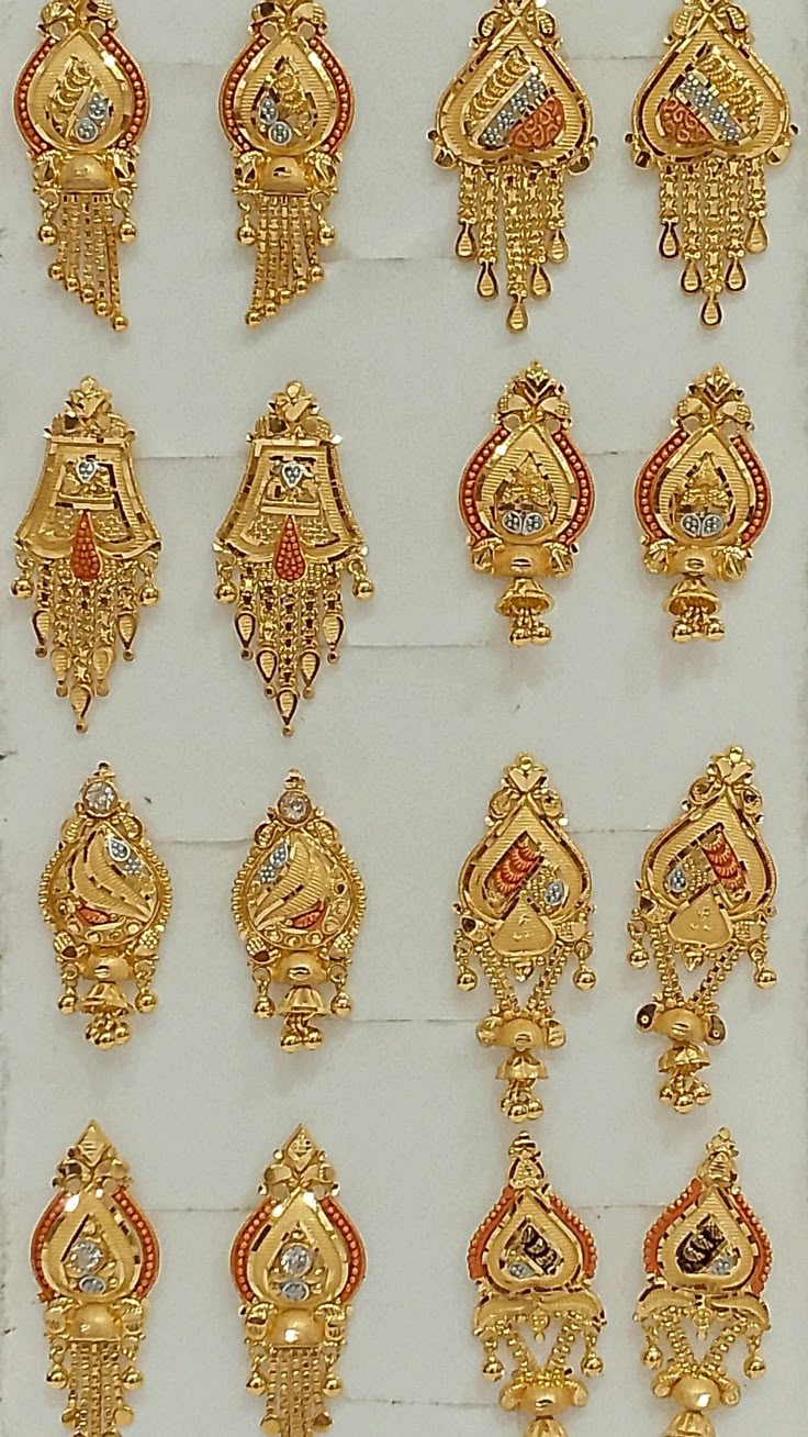 ছোট কানের দুলের ডিজাইন