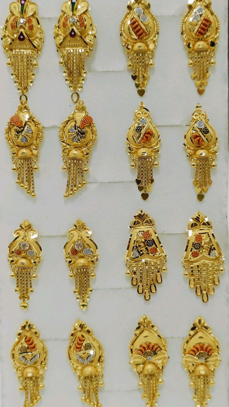 সিম্পল কানের দুলের ডিজাইন
