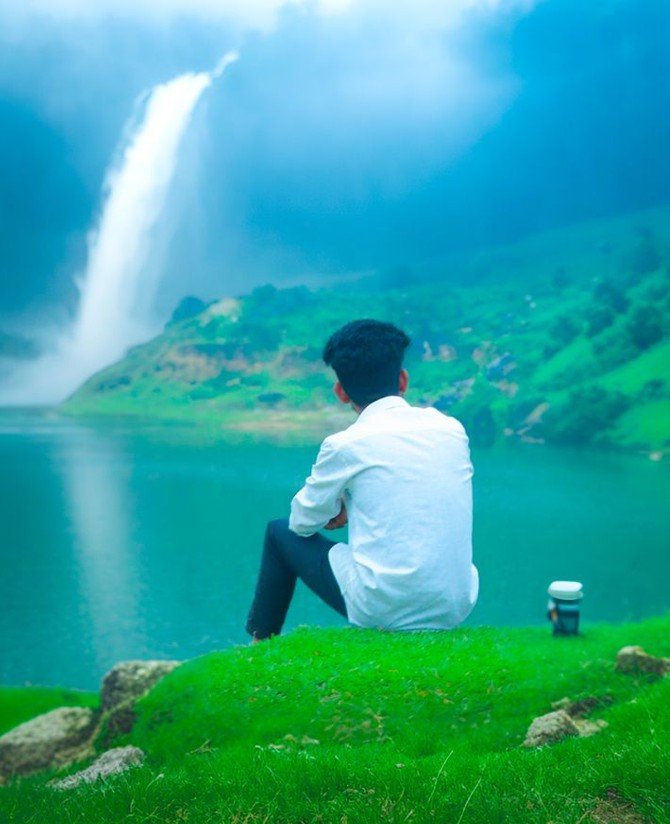 ডিপ্রেশন ছেলেদের কষ্টের পিক